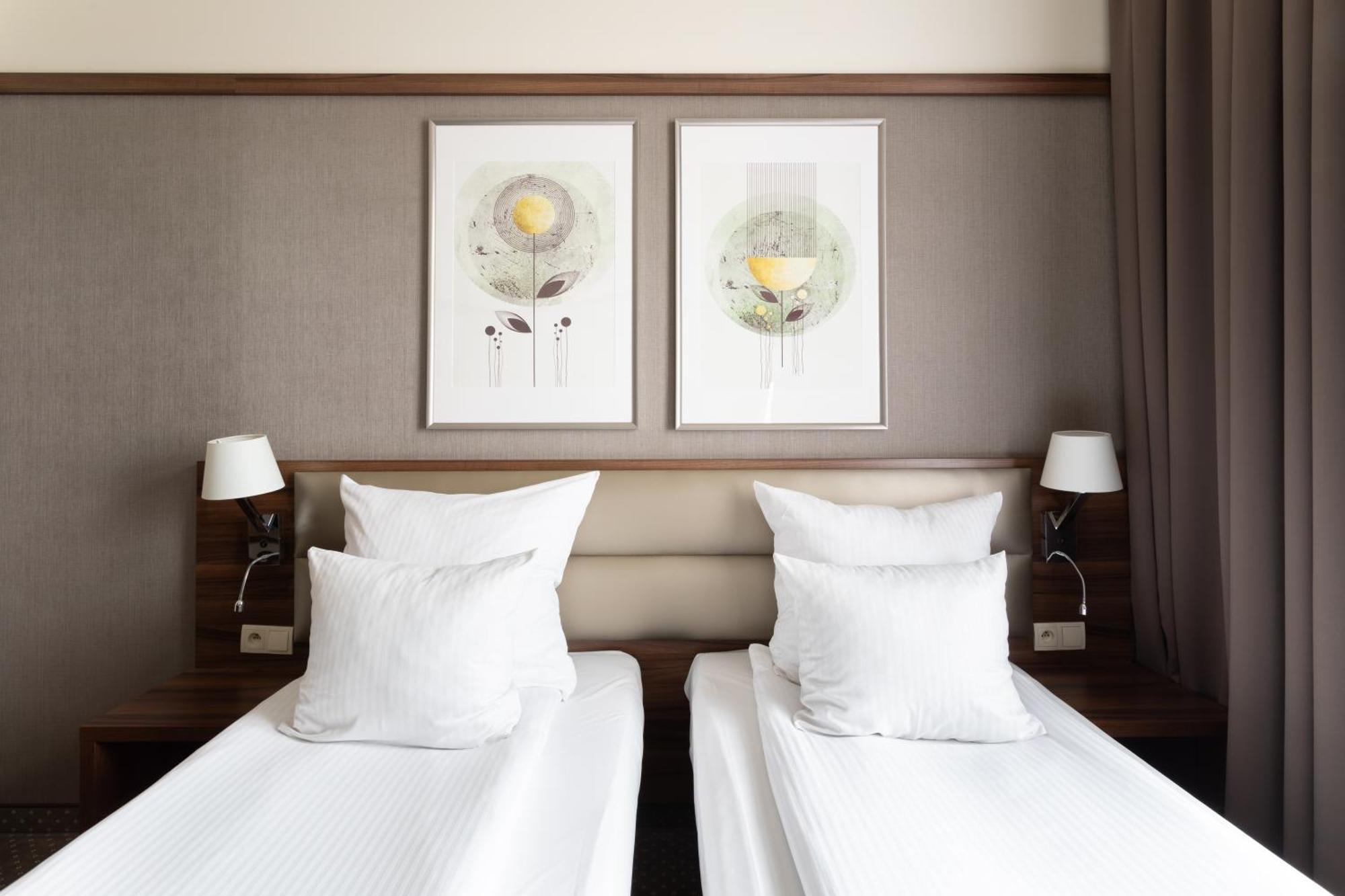 Golden Tulip Krakow City Center Екстер'єр фото