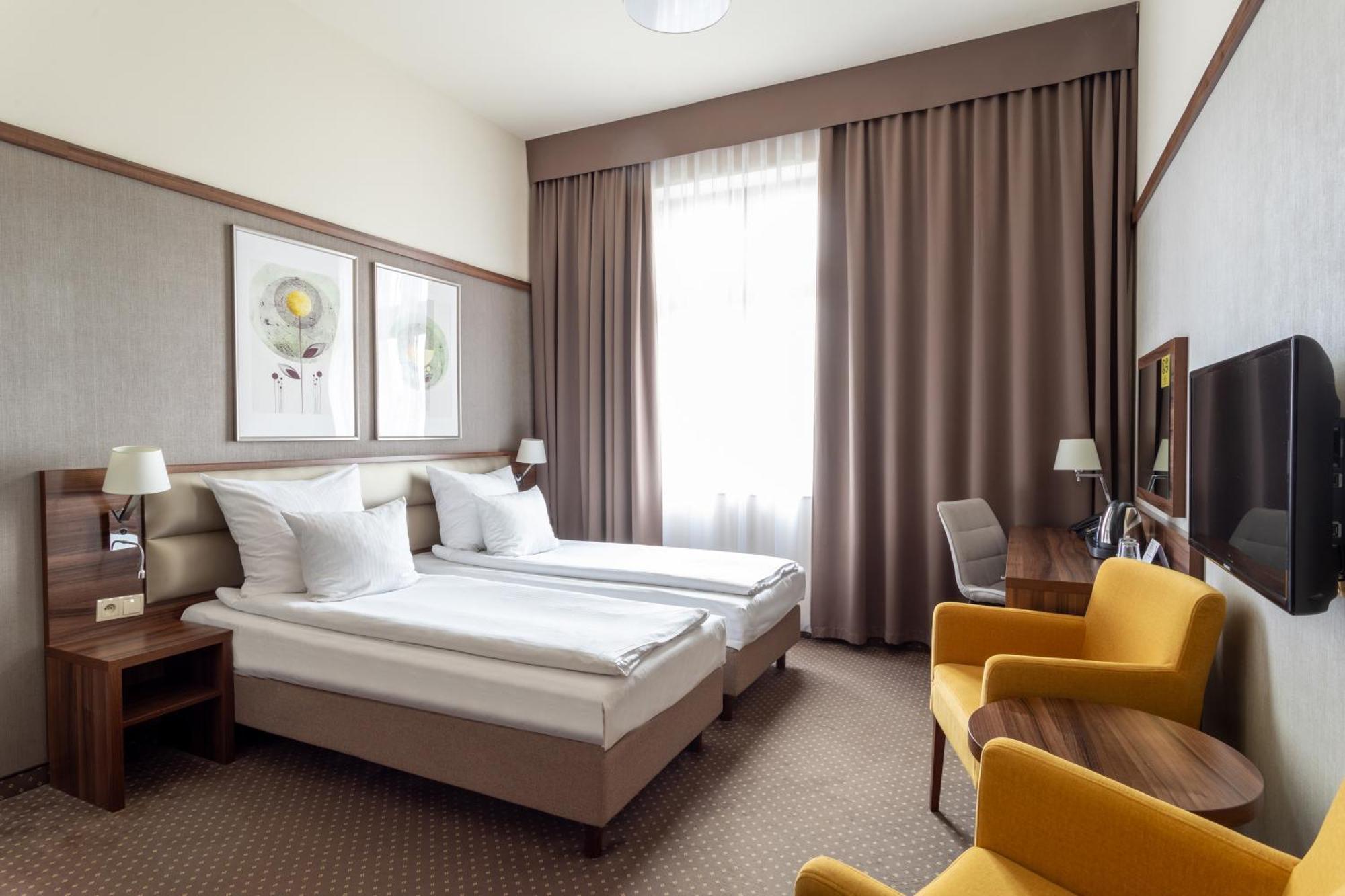 Golden Tulip Krakow City Center Екстер'єр фото