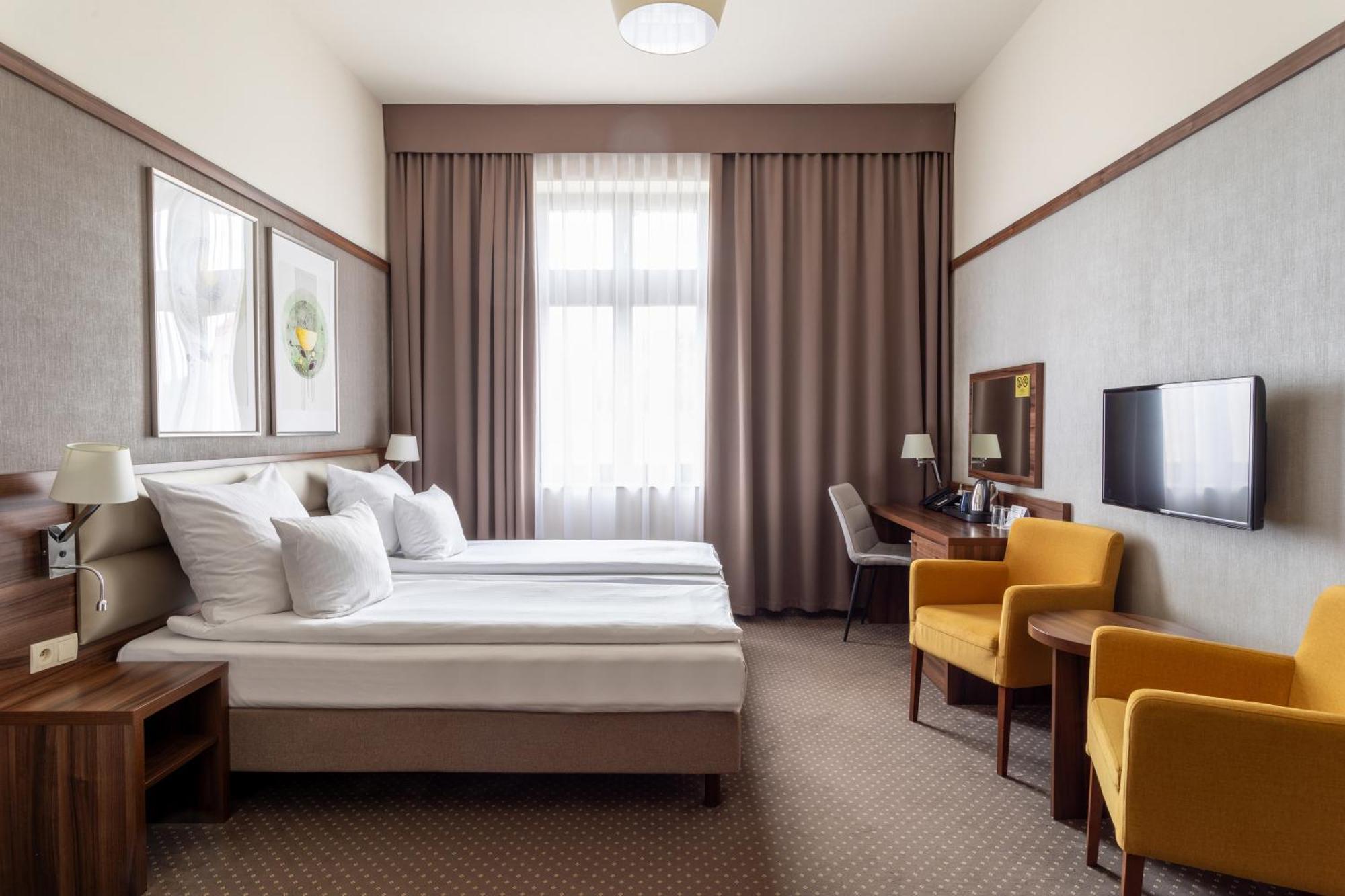 Golden Tulip Krakow City Center Екстер'єр фото